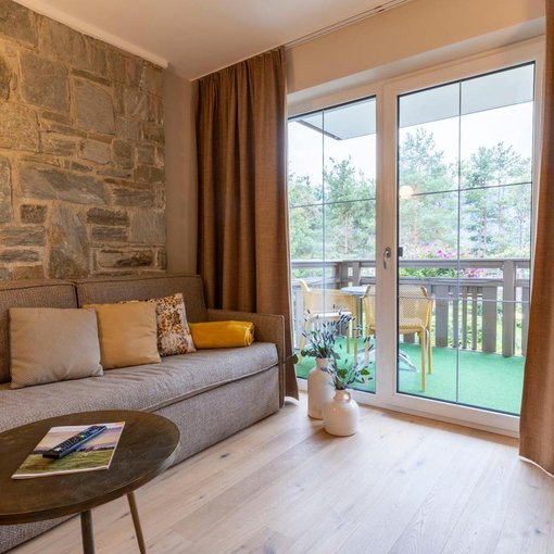 Stilvolle Ferienwohnung im Apart Elisabeth mit Panoramablick auf die Tiroler Berge