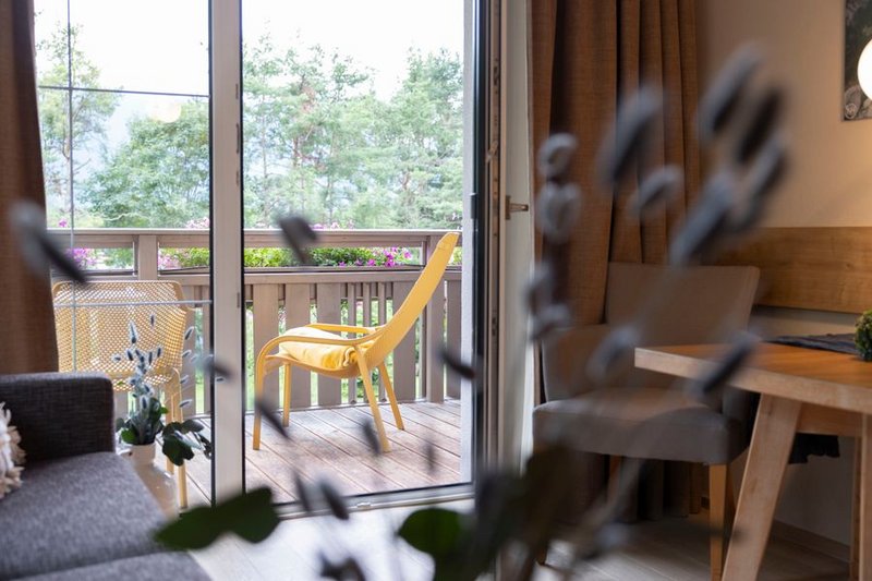 Wohnzimmer der Ferienwohnung Seeblick im Apart Elisabeth Mieming