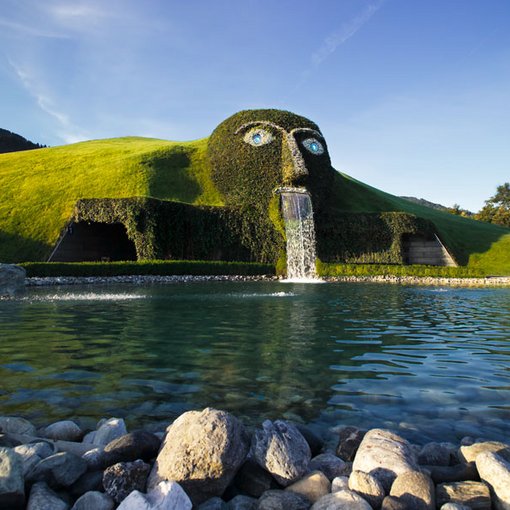 Swarovski Giant